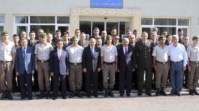 Başkan Karaosmanoğlu, Asker ve Polislerle bayramlaştı