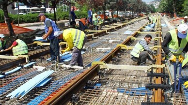 Akçaray tramvay projesi 12 koldan birden ilerliyor