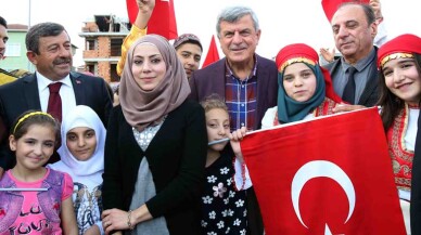 'Bizleri iki defa kurtardınız; Birincisi ölümden ikincisi cehaletten'