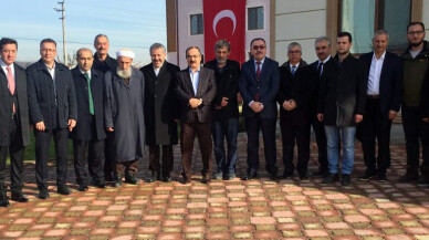 Safitürk Ailesi'ne Başbakan ve Bakan Müezzinoğlu'nun selamlarını getirdi