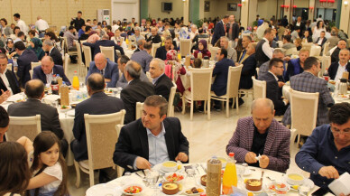 Sakarya Ticaret Borsası iftarda buluştu