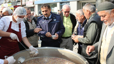 Adapazarı Belediyesi Aşure Dağıtacak