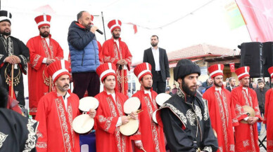 'Dernekler bizim yol arkadaşlarımızdır, can yoldaşlarımızdır'