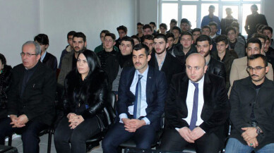 Sakarya Ülkü Ocakları  '20 Yanvar Katliamı' konferansı düzenlendi