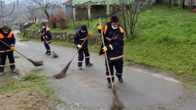 Adapazarı Çamyolu Mahallesi baştan sona temizlendi