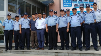 İzmit Zabıtası bayram hazırlıklarını tamamladı