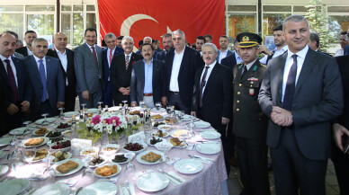'Kardeşlik coğrafyası Sakarya’da bayramlar bir başkadır'