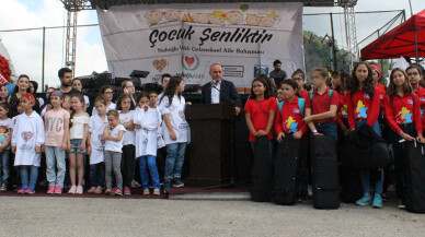 Hayratlı ve Kadıköylü Çocuklardan Müzik Şöleni