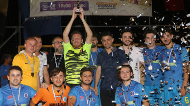 Plaj Futbolu’nda şampiyon Yuvacıkspor