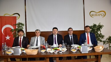 Başkan Avcı muhtarla tanışma toplantısı düzenledi