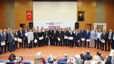 Başkan Göksu, mazbatasını aldı