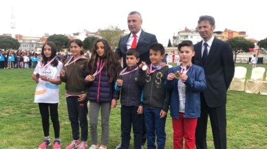 Burhaniyede Hasan Taha Atletizmde İlçe Birincisi Oldu