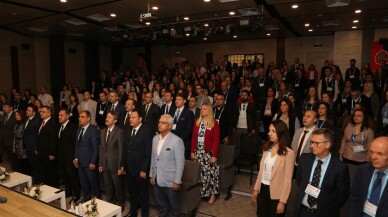 Cambridge profesörlerinden İstanbul’da Öğretmenlere Eğitim Konferansı