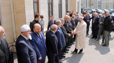 Diyanet İşleri Başkanı Prof. Dr. Ali Erbaş, hafızlardan hafız yetiştirmesini istedi