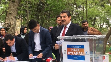 Esenler halkı, millet bahçesinde mangala “Evet” dedi