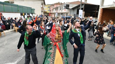 Fetih Şenliklerinde Köy Düğünü Coşkusu