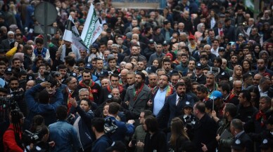 Fetih yürüyüşüne ünlü yağmuru