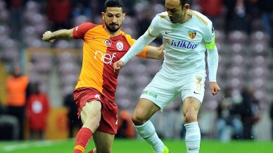 Spor Toto Süper Lig: Galatasaray: 3 - İM Kayserispor: 1 (İlk yarı)