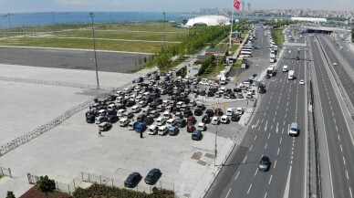 15 Temmuz Köprüsü panelvan ceza mağdurlarından konvoylu kutlama