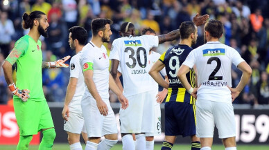 Fenerbahçe: 2 - Akhisarspor: 1 (Maç sonucu)