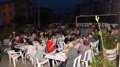 Başkan Avcı şizofreni hastaları ile iftar yaptı