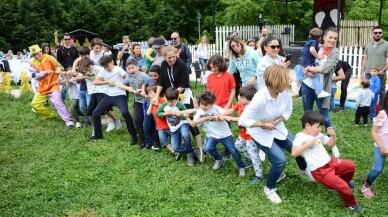 Çilek Ağacı Anaokulları Çilek Şenliği’nde buluştu