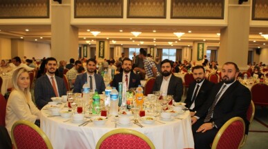 Eminevim Sakarya’da iftar yemeği düzenledi