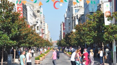 Milli Kuvvetler Caddesi trafiğine kapanıyor