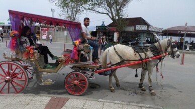 Mudanya’da faytoncular sezonu açtı