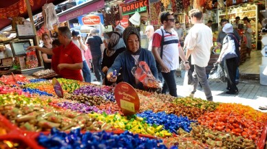 Tezgahlarda hurmaların yerini bayram şekerleri aldı