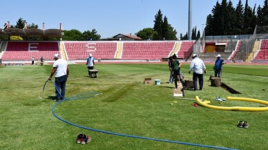 Atatürk Stadyumu yeni sezona hazırlanıyor