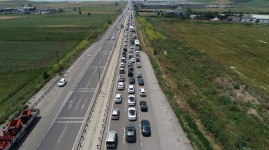 Bursa’da bayram trafiği havadan görütülendi