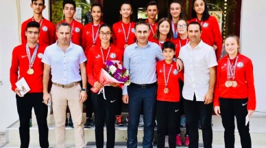 Erdek’li sporcularından Müdür Arıcıoğlu’na ziyaret