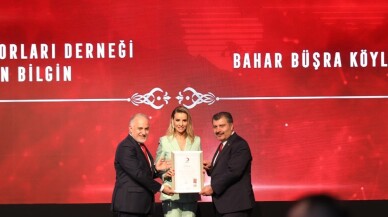 Esra Erol 20 binden fazla çocuğun yüzünü güldürdü