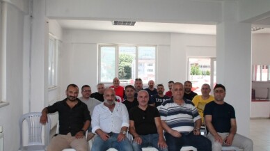 Gemlikspor Cumhur Aydın’la devam dedi