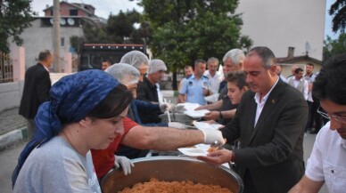 Gemlik’te çocuklar "Ramazan ayı gelsin" diye bekleyecek