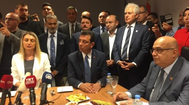 İstanbul Büyükşehir Belediye Başkanı Ekrem İmamoğlu mazbatasını aldı