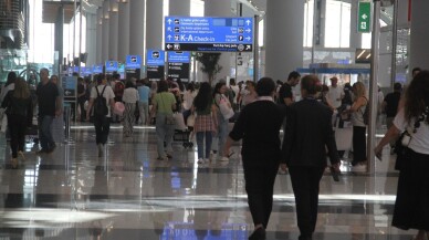 İstanbul Havalimanı’nda bayram hareketliliği arefe gününde de sürüyor