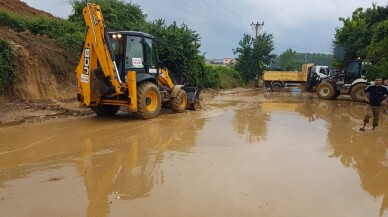 İzmit’te 400 ton balçık çamur toplandı