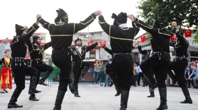 Kiraz Festivali coşkuyla başladı