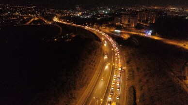 Kocaeli’de bayram trafiği zaman zaman durma noktasına geldi