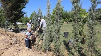 Adapazarı Belediyesi hizmet seferberliği kapsamında çalışmalarını sürdürüyor