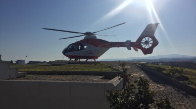 Ayvalık’ta ambulans helikopter acil vakayı başkente yetiştirdi