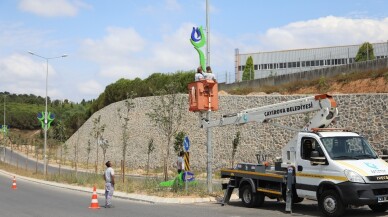 Çayırova’da çevre düzenleme çalışmaları sürüyor