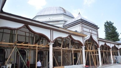 Emir Sultan’da bitmeyen restorasyon çilesi