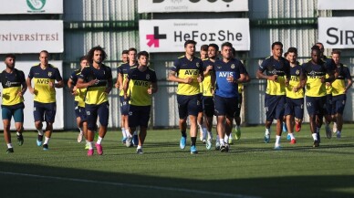 Fenerbahçe hazırlıklarını sürdürdü