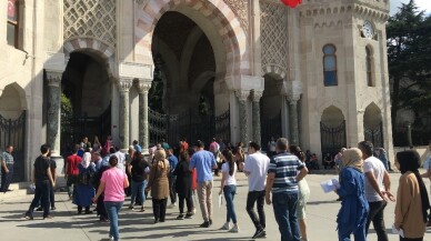 Öğretmen adayları KPSS’de ter döktü