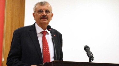 Prof. Dr. Cevdet Erdöl: “Yeni oluşumcular 15 Temmuz’un siyasi hedeflerine hizmet ediyor”