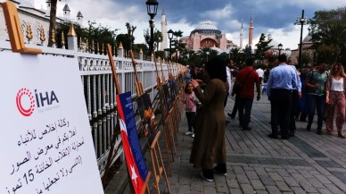 Sultanahmet’teki 15 Temmuz Sergisi turistlerden büyük ilgi görüyor