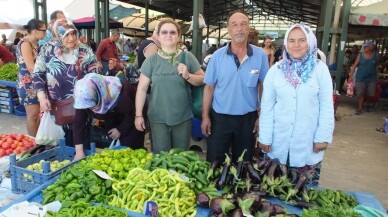 Tarım ilacı yerine sarımsak ve sabunlu su kullanarak organik tarım yaptılar